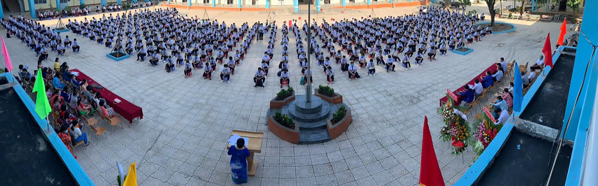 Hình ảnh hoạt động